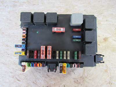 Mercedes Rear Trunk SAM Module Fuse Box Power Distribution A2215403550 C216 W221 CL550 S550